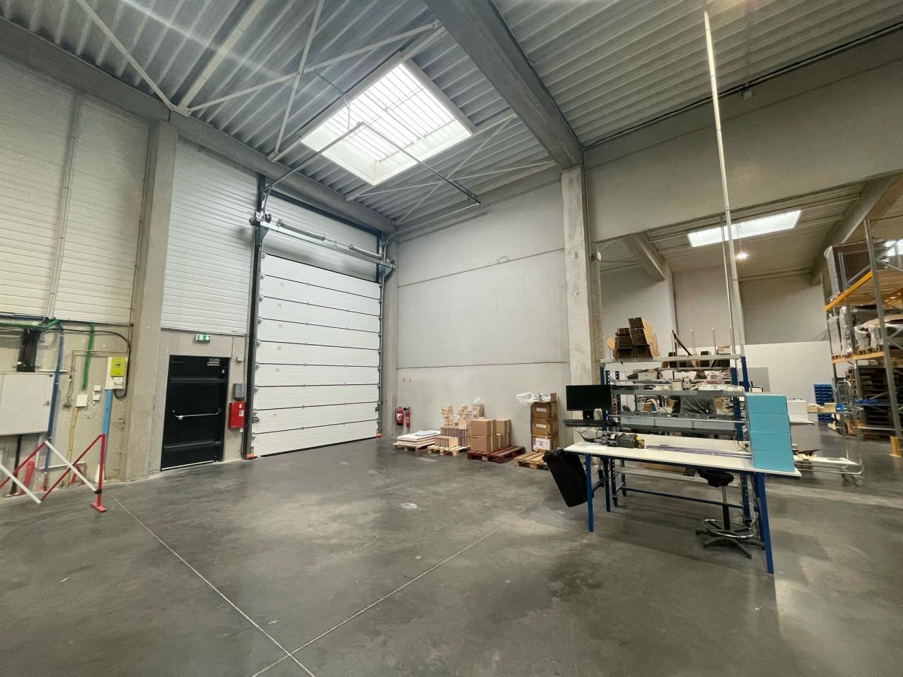 Local d'activité Avelin 684m² Location local d'activité Avelin Nord OLACT2530603 6